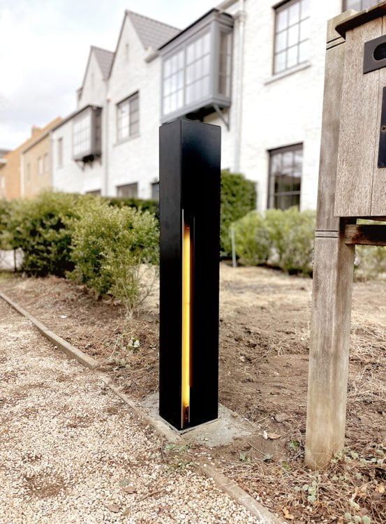 Veton ONE design EV charging station with integrated cable and lighting